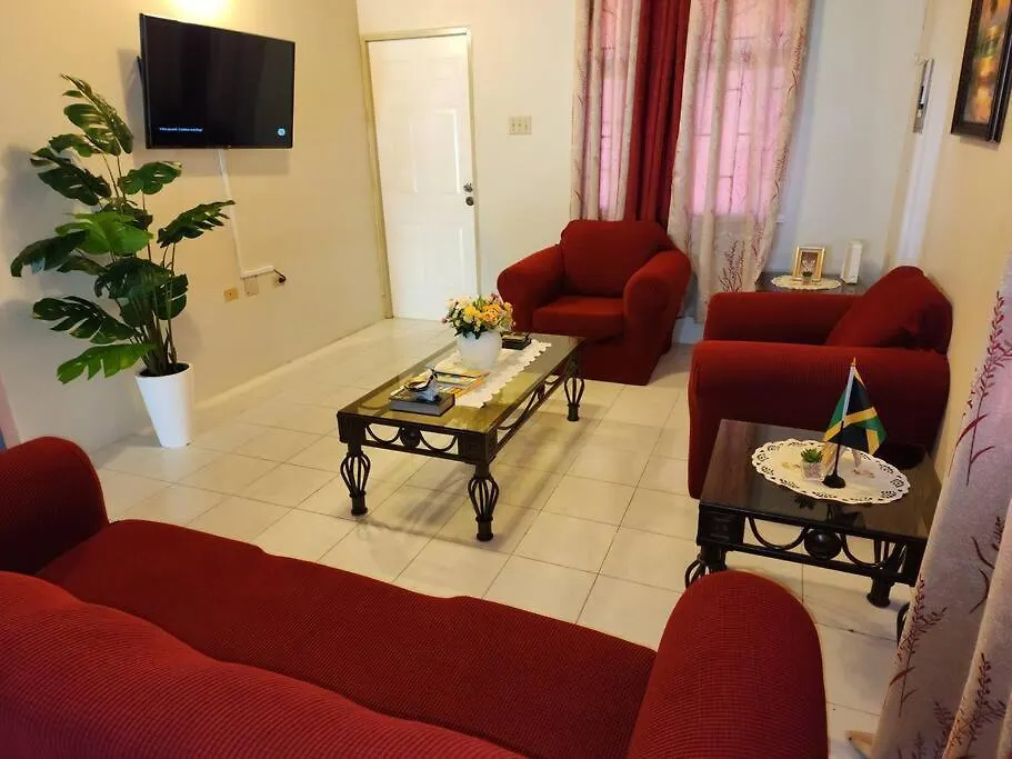 Relax And Unwind At Scenic Plateau Apartment Montego Bay